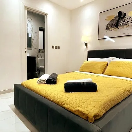 Gozo Coastal With Stunning Sea View, Free Private Parking, Ac & Wifi * クレンディ