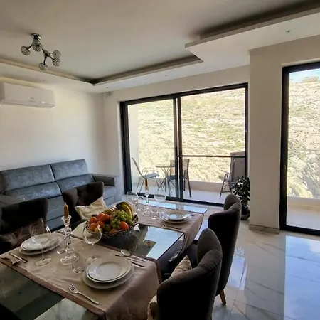 Gozo Coastal With Stunning Sea View, Free Private Parking, Ac & Wifi