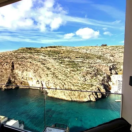 Gozo Coastal With Stunning Sea View, Free Private Parking, Ac & Wifi Apartment Xlendi
