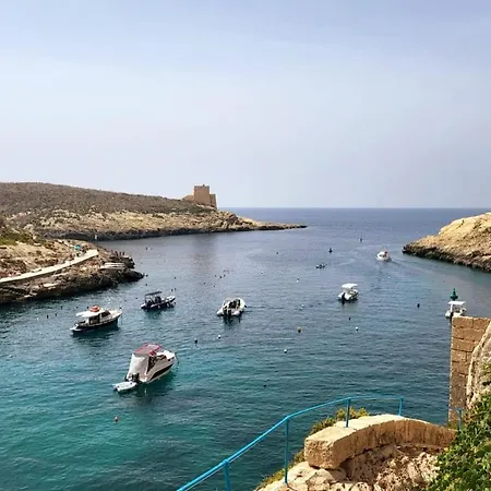 Gozo Coastal With Stunning Sea View, Free Private Parking, Ac & Wifi *