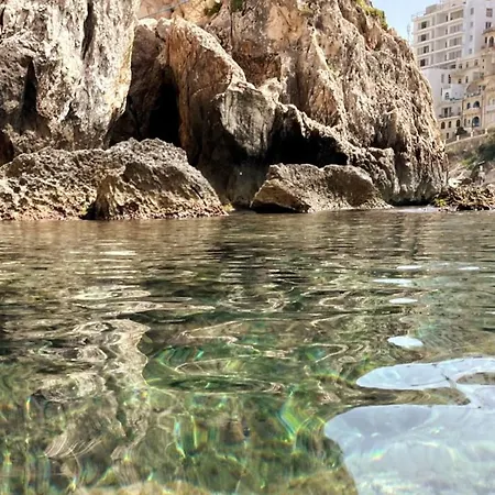Gozo Coastal With Stunning Sea View, Free Private Parking, Ac & Wifi Apartment