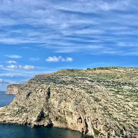 Gozo Coastal With Stunning Sea View, Free Private Parking, Ac & Wifi *